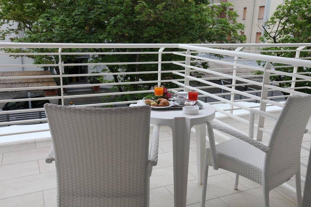 Hotel Derby S Lido di Jesolo Exteriör bild